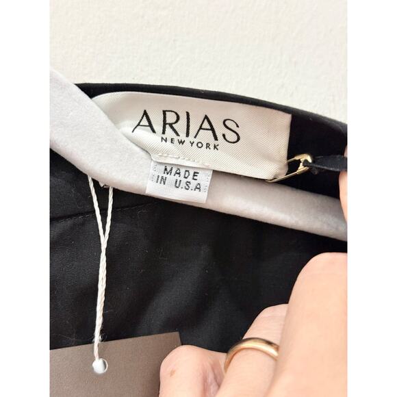 NWT Arias 100% Cotton Gathered Shoulder V-Neck Maxi Dress Black Women's Size 8 - Picture 4 of 5